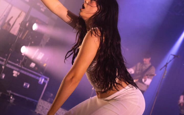 Alessi Rose plays at the o2 academy in Birmingham