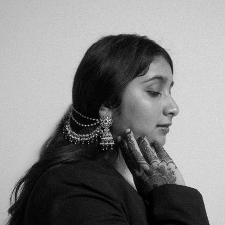 Sabreen press shot